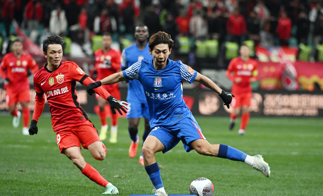 开云中国-清晨上海申花调整名单以备欧冠，官宣签约环节打磨，管理层满意，训练强度明显提升的简单介绍-开云中国